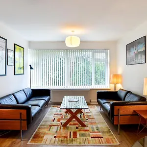 Pass The Keys Quiet Coastal Retreat Inbetween Langland & Caswell Apartment